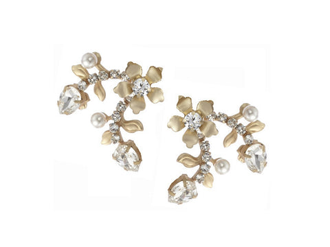 Budding Earring: Alternate View #1