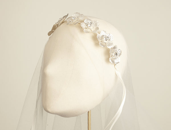 Camellia Crown Crystal: Featured Product Image