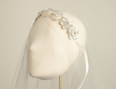 Camellia Crown Matte Gold Pearl: Alternate View #3