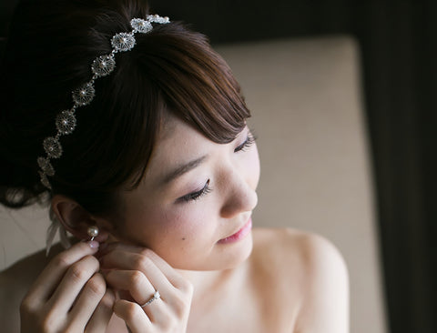 Lace Band Hairpiece - Pearl: Alternate View #10